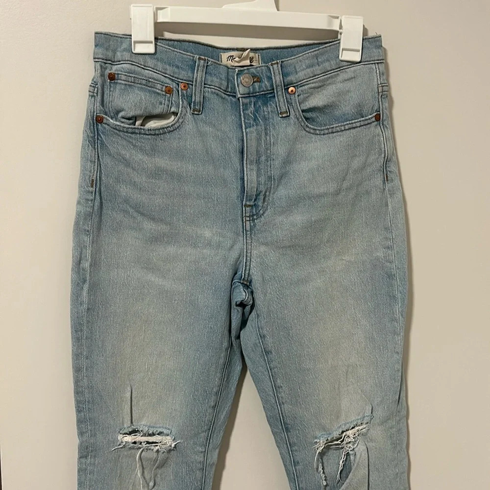 Madewell The High Rise Slim Crop Boyjean Distressed Size 27T